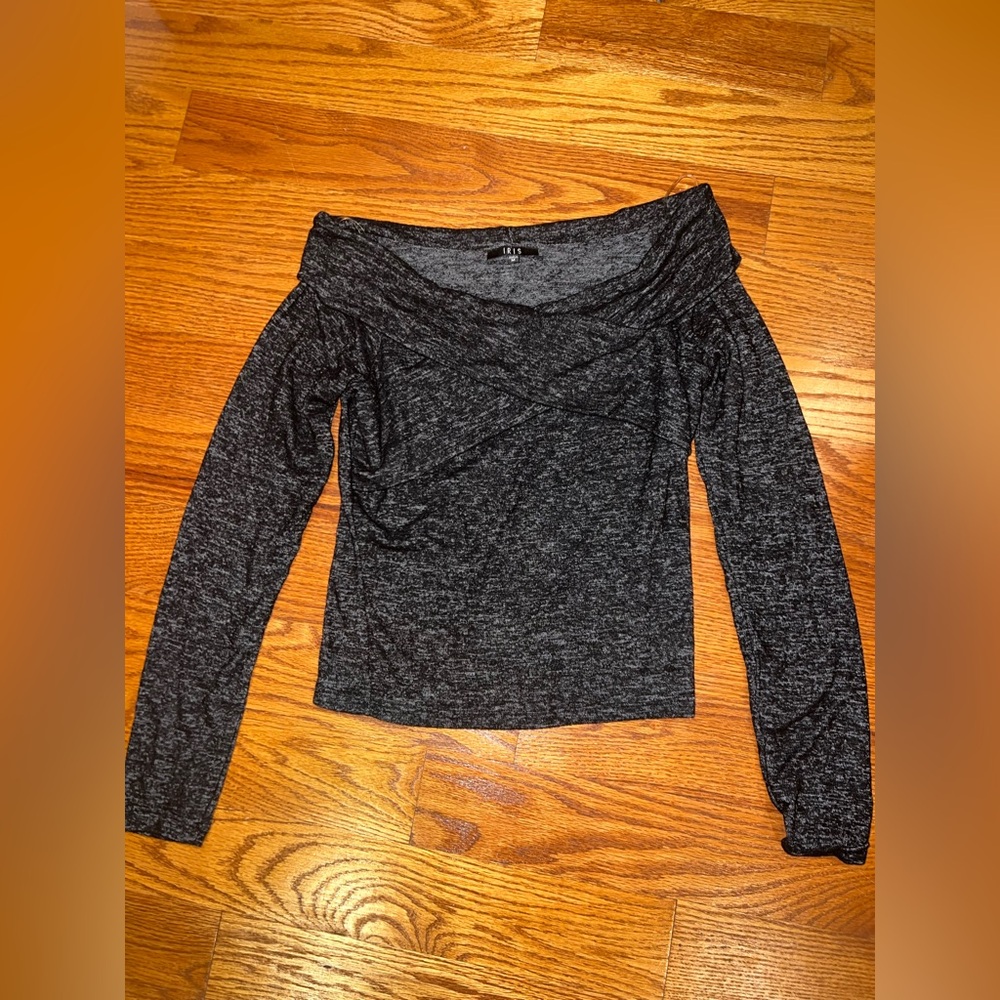 Iris Gray Off-the-Shoulder Fitted Blouse